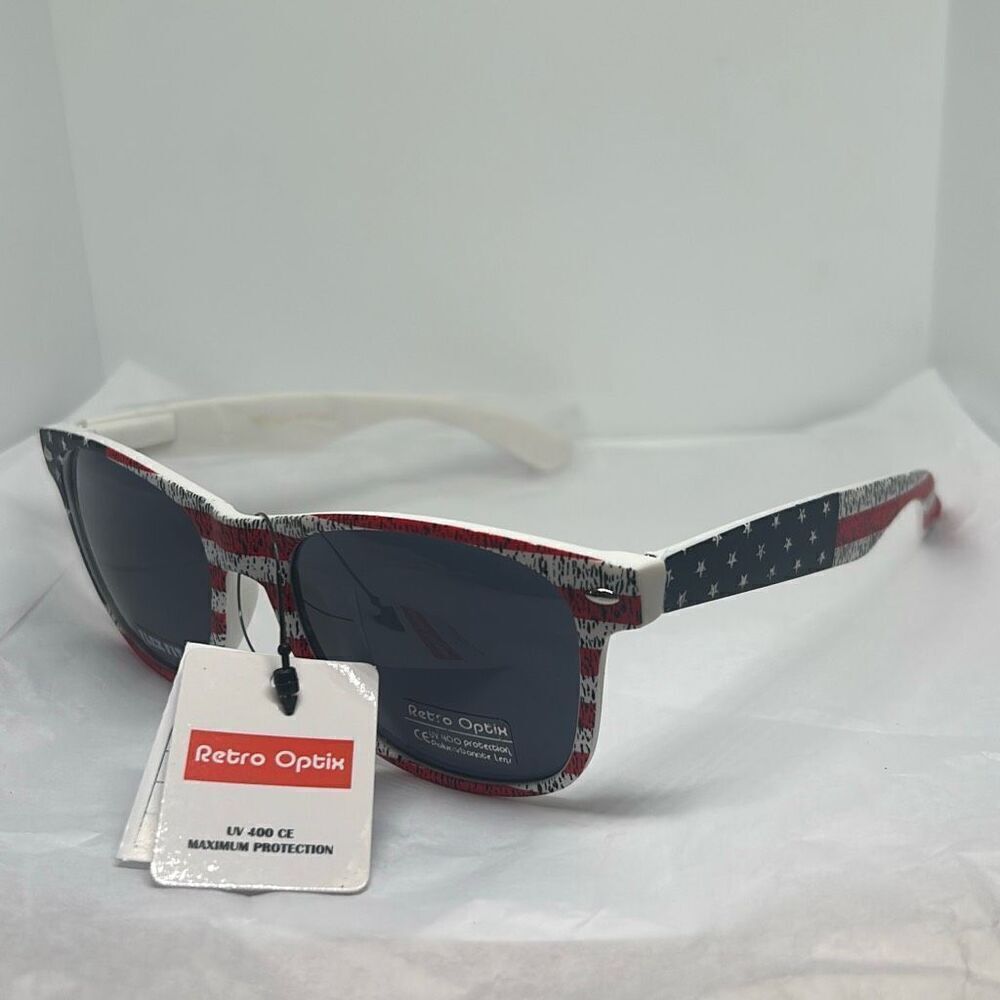 Retro Optix Patriotic Patriotic -Pattern Sunglasses – UV400 Protection